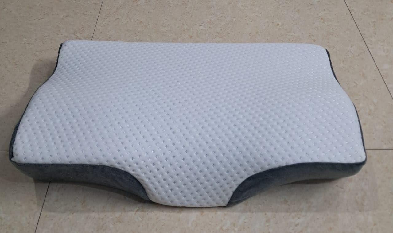 Contour Neck Curve Pillow